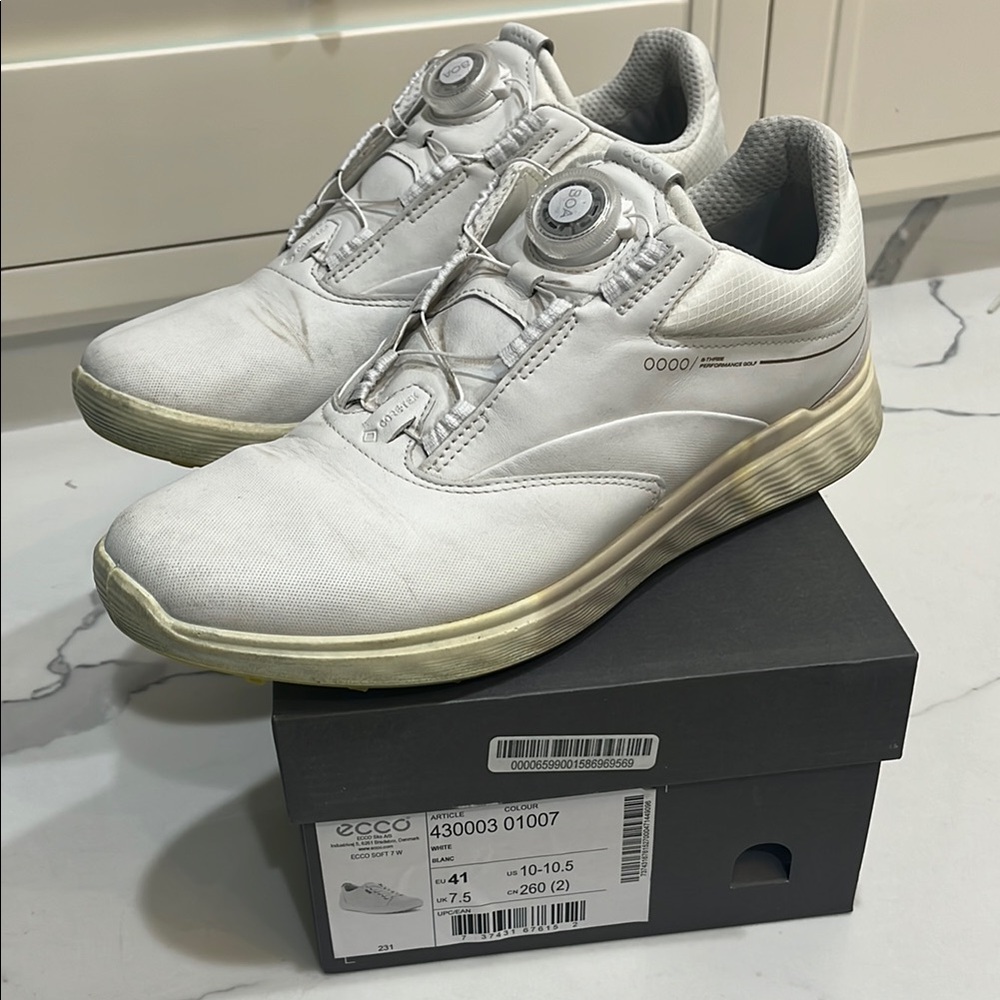 Ecco ladies white golf shoes